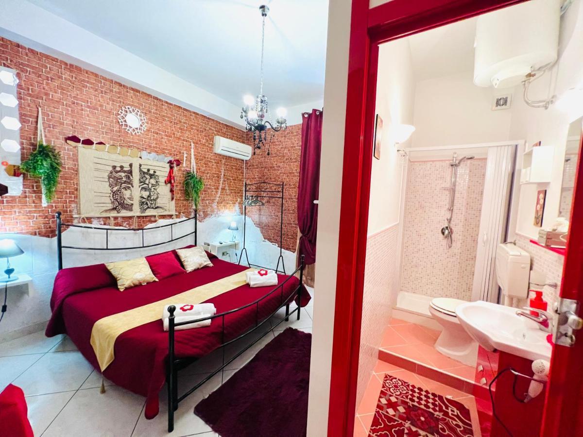 Regina Elena Bed & Breakfast ชีนิซี ภายนอก รูปภาพ