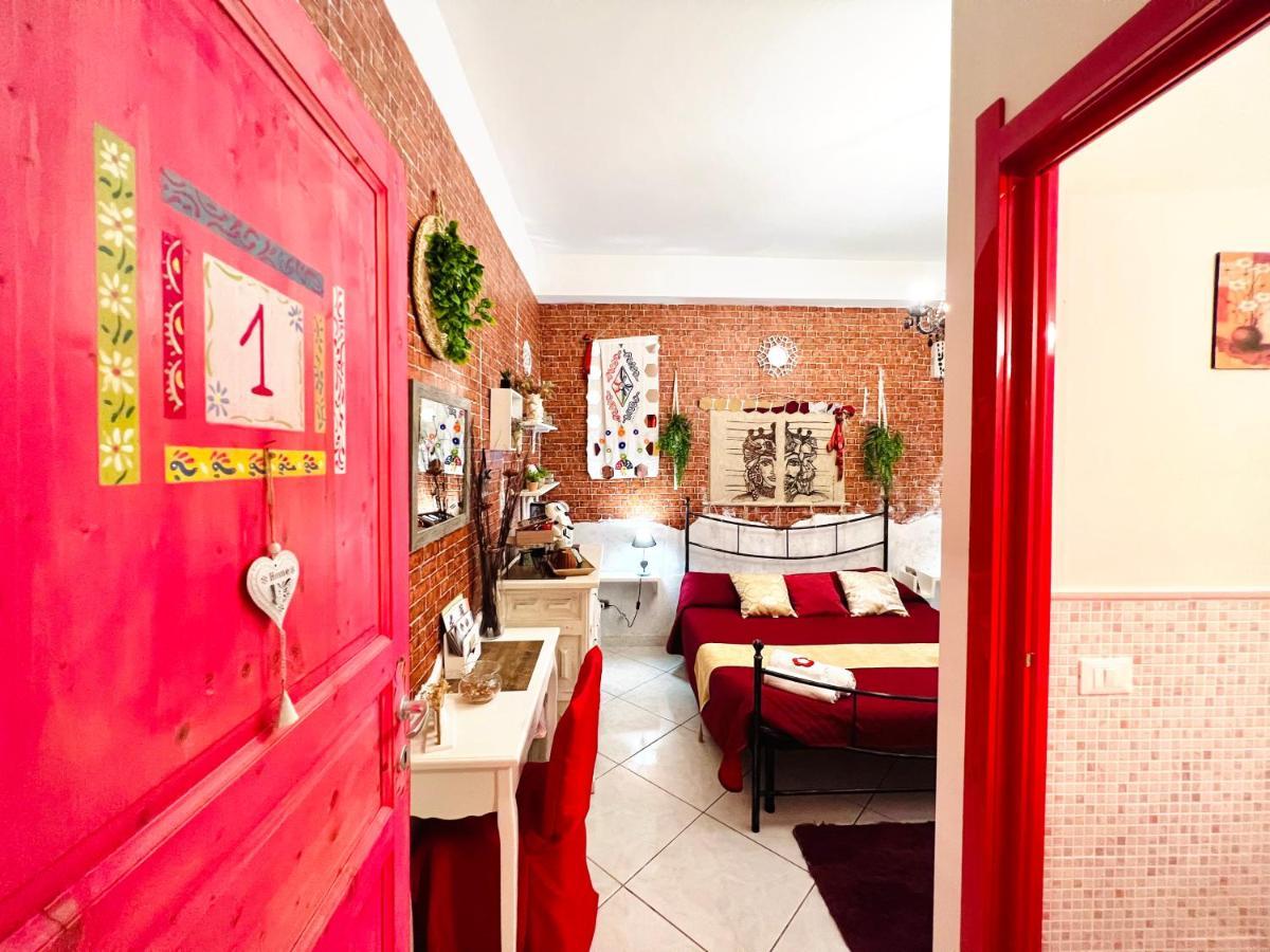 Regina Elena Bed & Breakfast ชีนิซี ภายนอก รูปภาพ