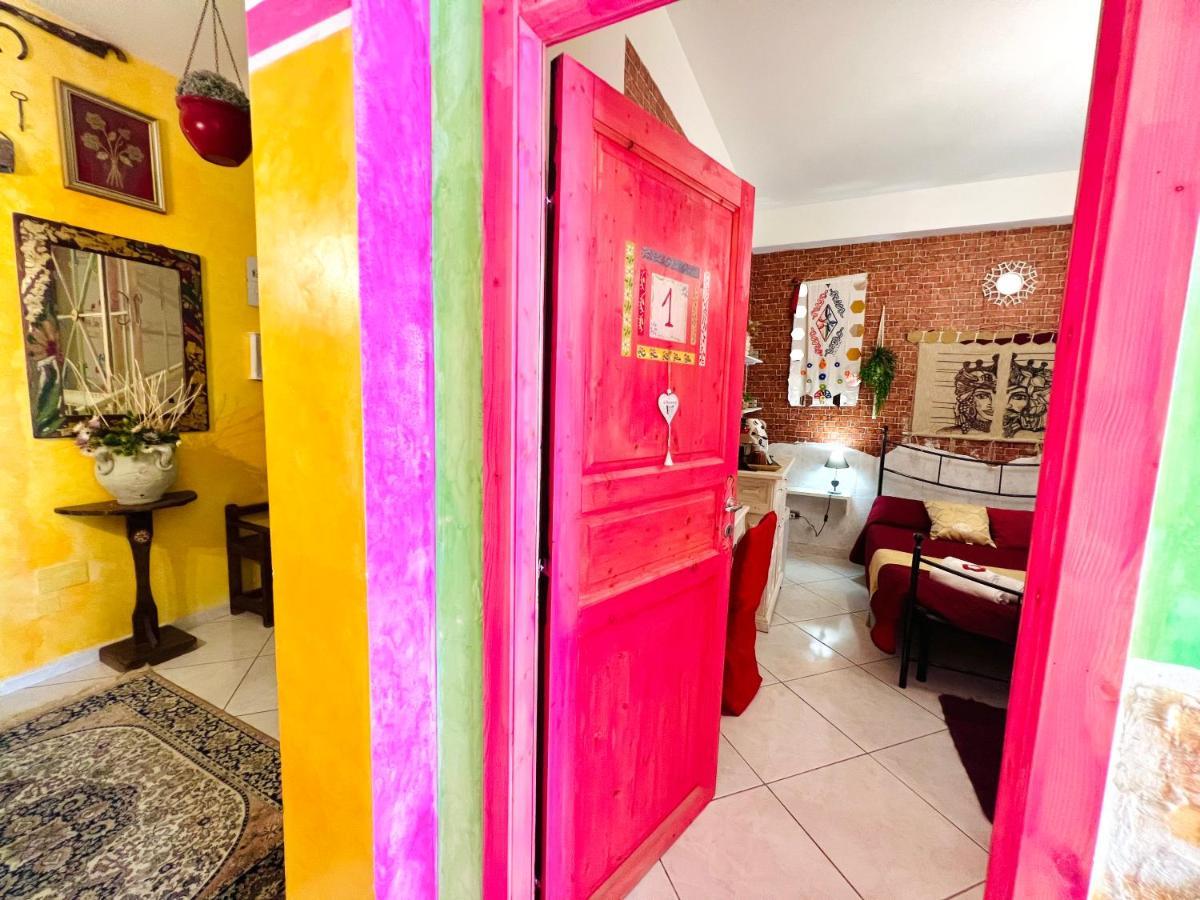 Regina Elena Bed & Breakfast ชีนิซี ภายนอก รูปภาพ
