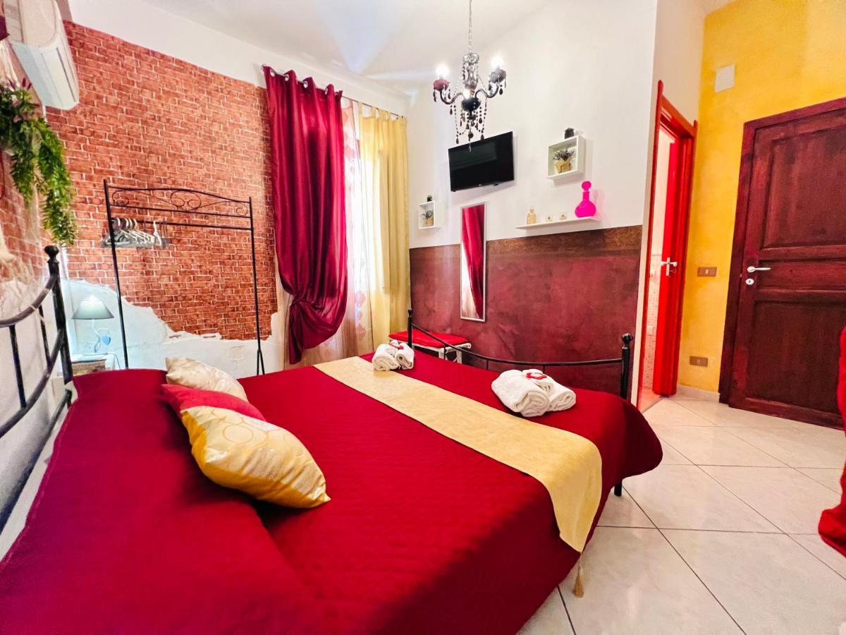 Regina Elena Bed & Breakfast ชีนิซี ภายนอก รูปภาพ