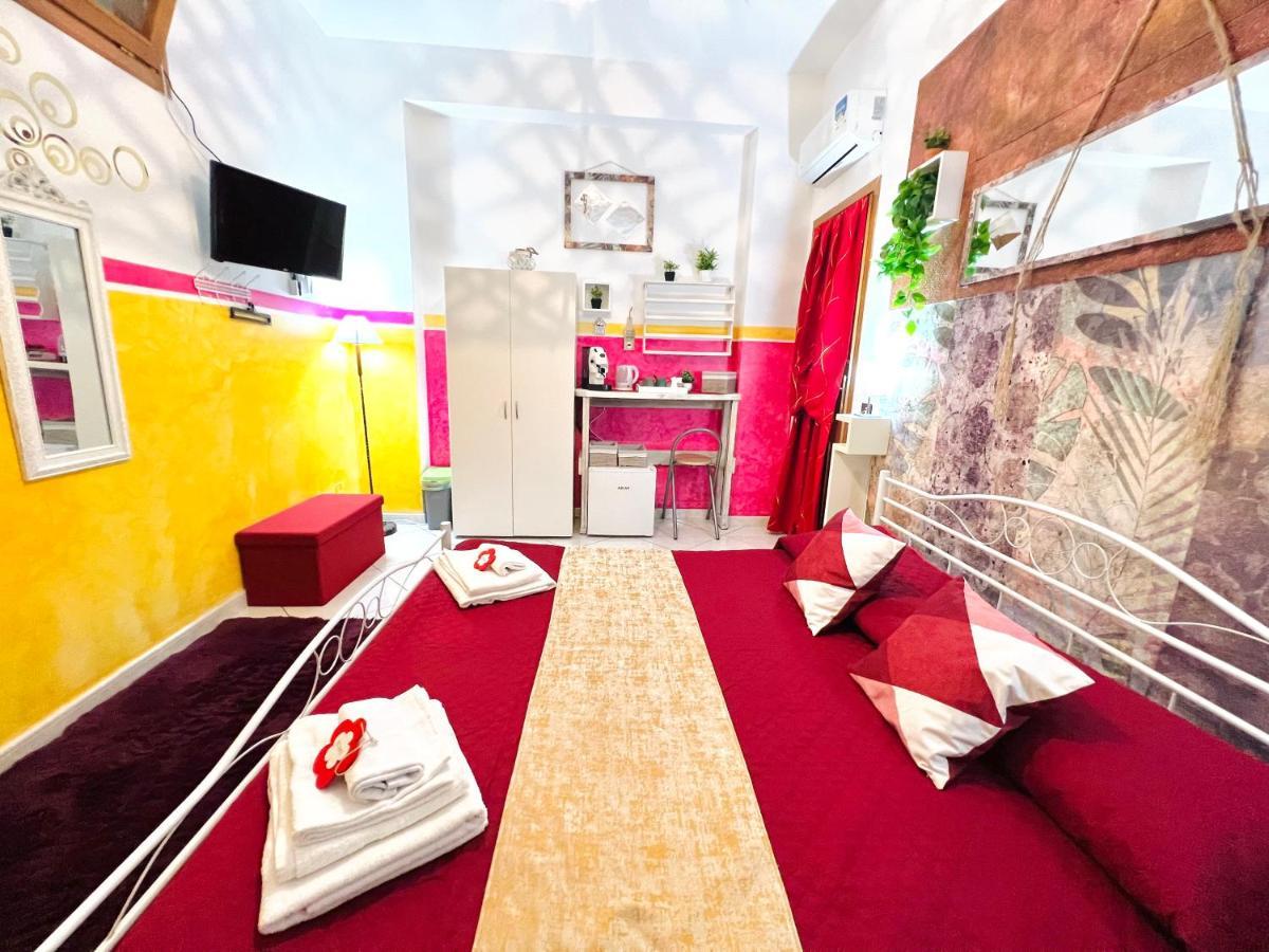 Regina Elena Bed & Breakfast ชีนิซี ภายนอก รูปภาพ